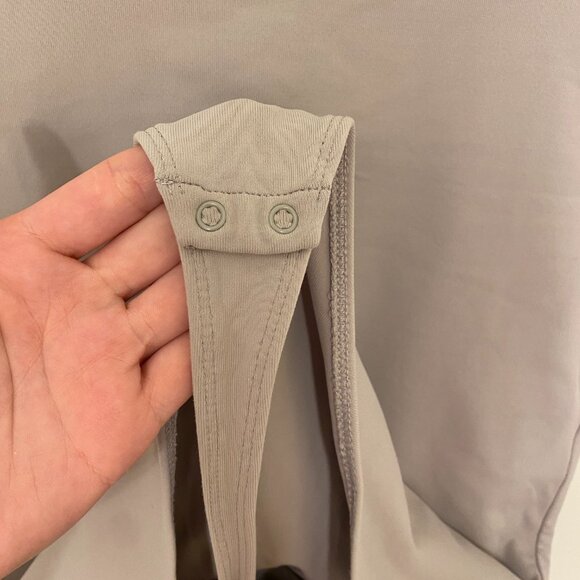 Aritzia Babaton Original Contour Crew Bodysuit (M) - Picture 3 of 3